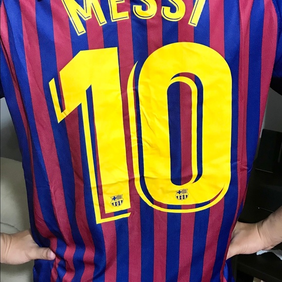 Barcelona Messi Home Soccer Jersey - Picture 4 of 4